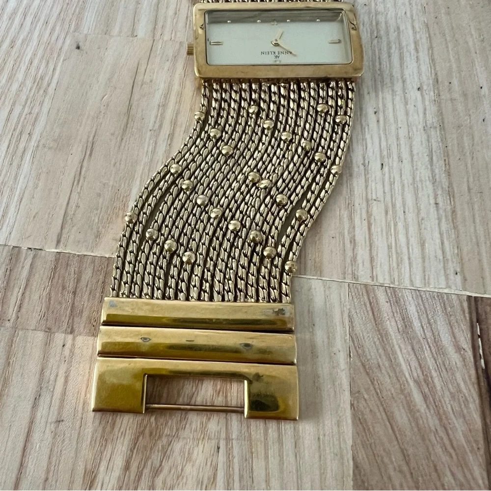 Anne Klein ladies gold tone multi strand bracelet watch NEW BATTERY